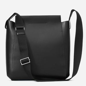Everlane The Form Black Leather Crossbody Tote